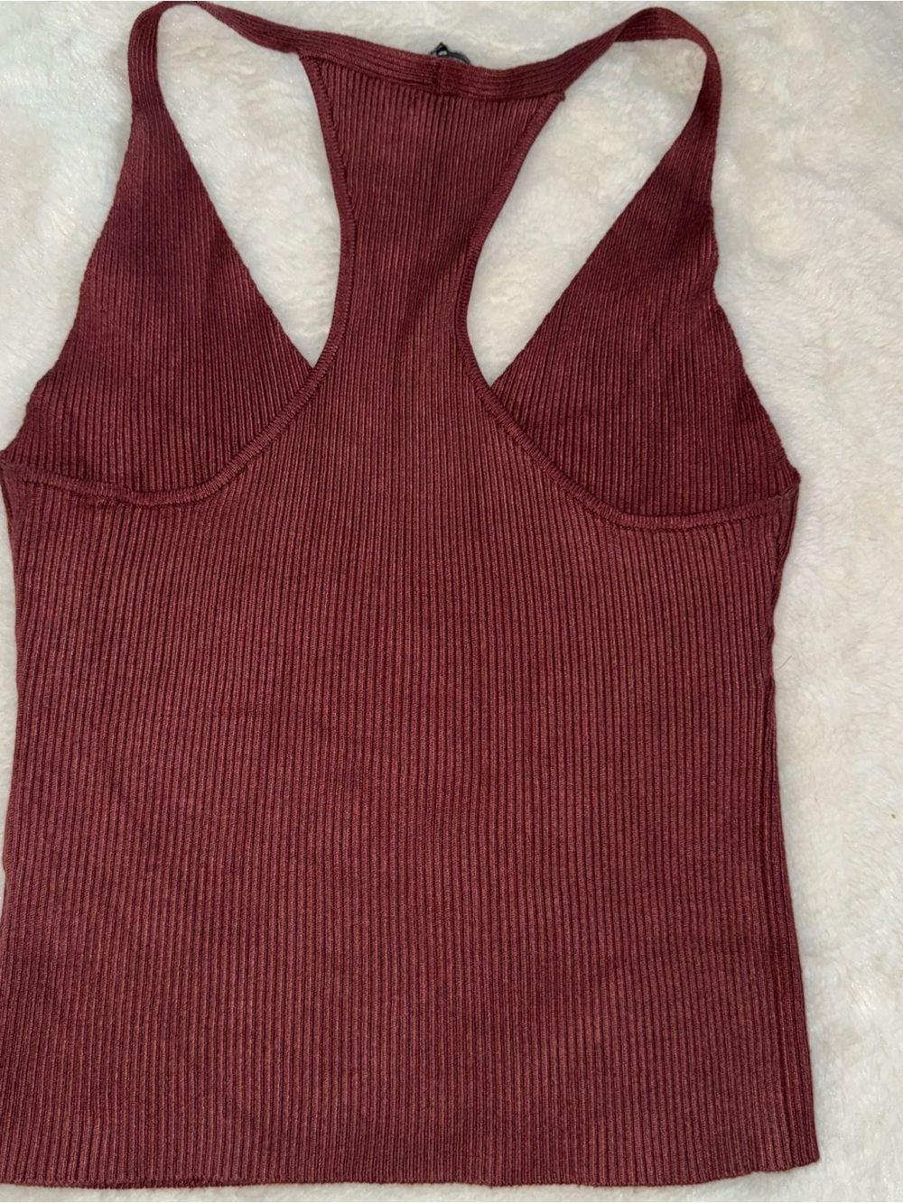 Lulu's Ribbed V-Neck Racerback Tank - Burgundy - Picture 3 of 3